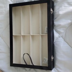 Sunglasses Storage